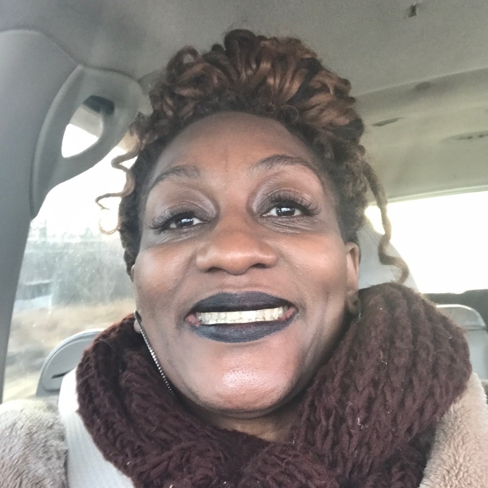 Meet your Posher, Tabitha